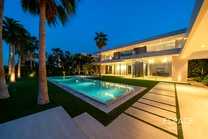 Brand New Trophy Asset | Prime Beachfront | 1 of 8
