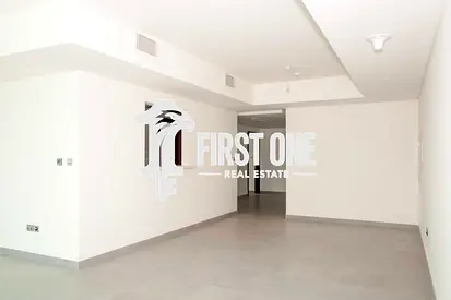 Spacious layout | Prime location | Rent now