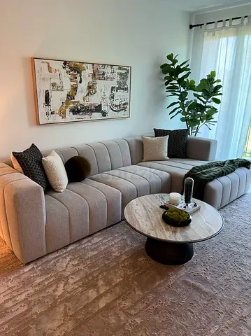 Modern luxury Desaign 4 seater L shape sofa with soft fabric
