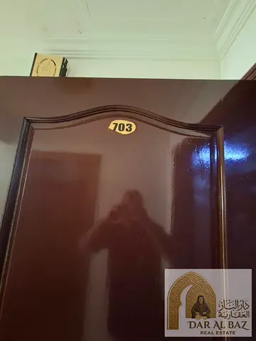 – : 27 4 .
