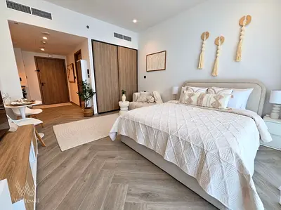 Burj Khalifa View | Fully Furnished | Vacant