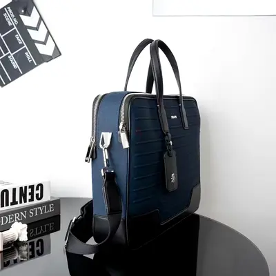 Rimowa loptop business case