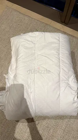 King Size Duvet - lightweight (used once)