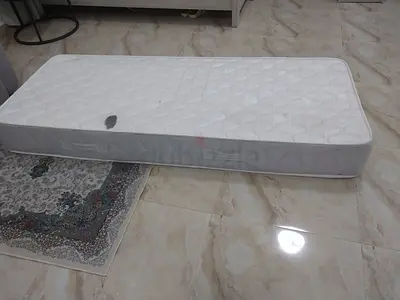 Medicated single mattress 299 aed