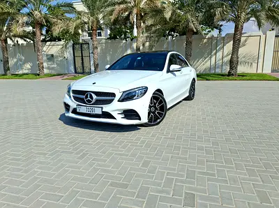 Fully Original Paint Mercedes-Benz C-200 GCC | Top Option | Low Milage | No Accident | Well Maintain