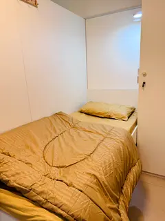 Premium executive cabinet bed space for male