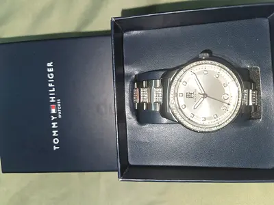 Tommy watch brandnew