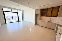 Brand new | 1 Bedroom | Middle Floor