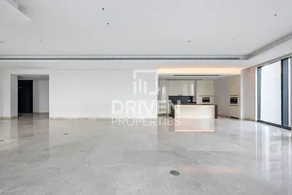 Exclusive | Ultra Luxury | Penthouse Living