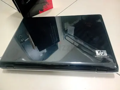 HP Pavilion laptop - used, good physical condition (closed view)