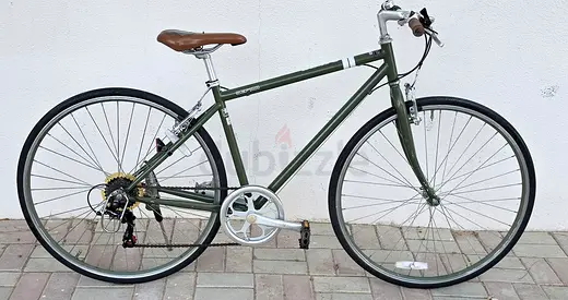 6-speed style hybrid/commuter bike - 28" wheels, vintage green