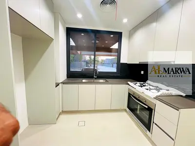 Luxury Community - Many Facilities - Easy Access to Dubai