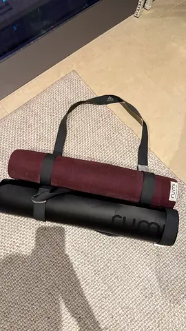 2x Rumi yoga mats with carry strap — one new and the other used once