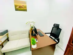 Beautiful office with Bank account assistance |Free Amenities