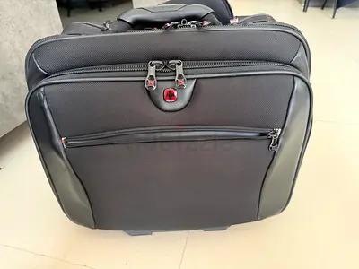 WENGER roller briefcase