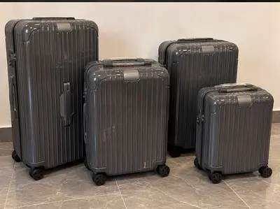 Rimowa troly set