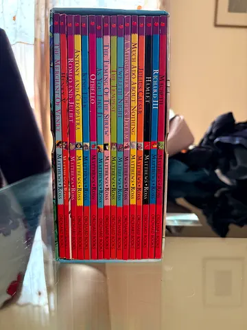 The Shakespeare Stories 16 Book Box Set, Andrew Matthews and Tony Ross, Orchard Books