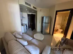 READY TO MOVE / FULLY FURNISHED / BALCONY
