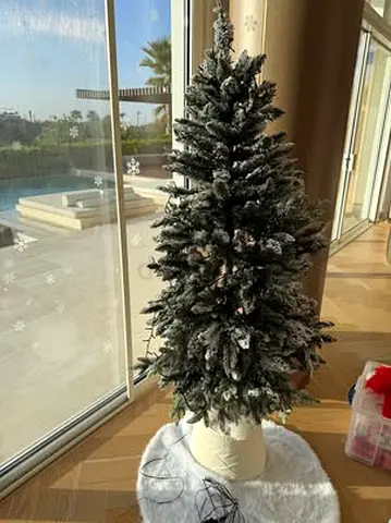 Christmass tree frosted 1m70