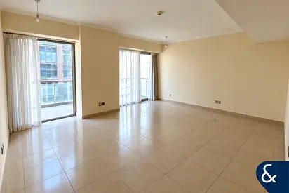 Unfurnished | Vacant | Huge Layout
