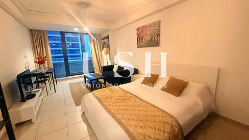 FULLY FURNISHED STUDIO | HIGH FLOOR | LAKE & CITY VIEWS