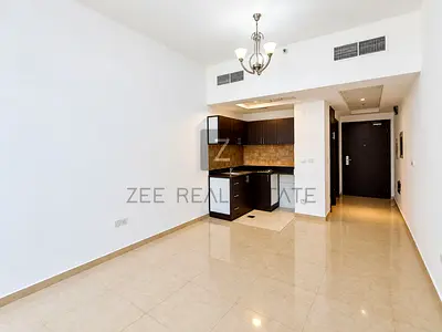 Smart Investment I Vacant & Chiller Free I Studio with Balcony
