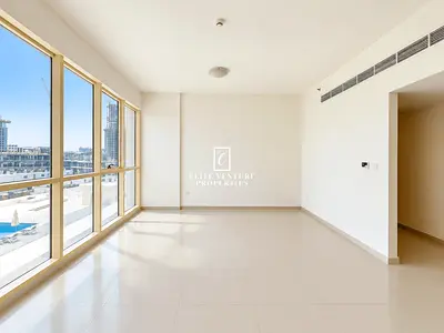 WELL-MAINTAINED | SPACIOUS & COMFORTABLE LIVING
