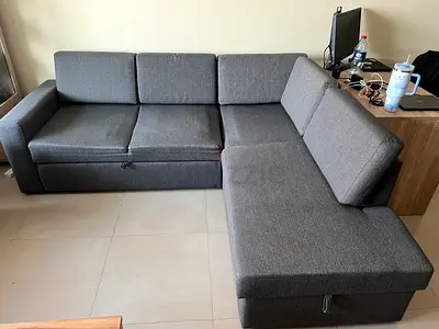 High-Quality Grey L-Shaped Sofa Bed with Storage – Excellent Condition