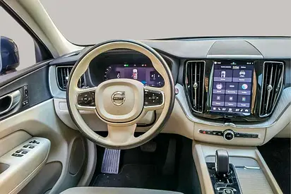 2024 Volvo XC60 photo 10