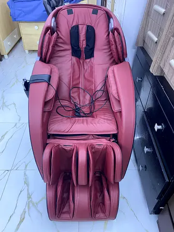 Used Full-Body Shiatsu Massage Chair in Maroon - Good Condition