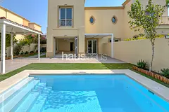 2E | Fully Upgraded | Private Pool | Lake View