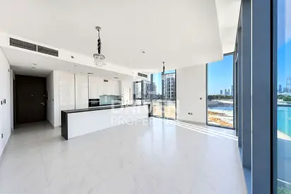 Lagoon View | Multiple Options | Mid Floor