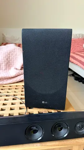 LG SJ3 Soundbar with Wireless Subwoofer – Excellent Sound