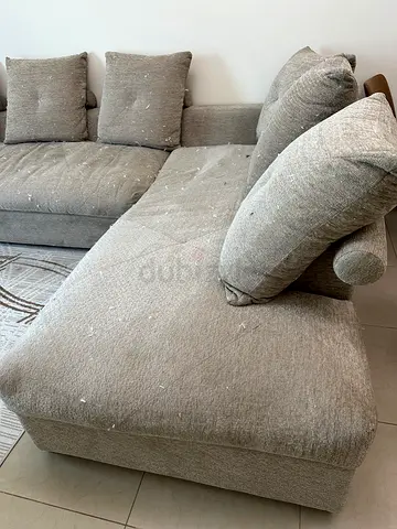 Beige fabric U-shaped sofa - single chaise, used