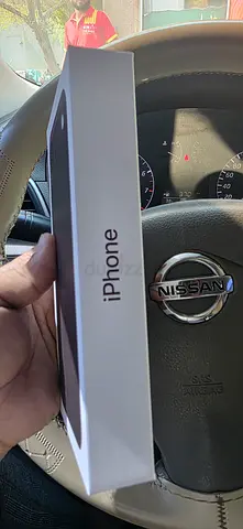 📱 For Sale: iPhone 18 Pro Max – 512GB 🍷 ✨ Color: Burgundy 📦 Condition: Brand New, Seal Packed 💾