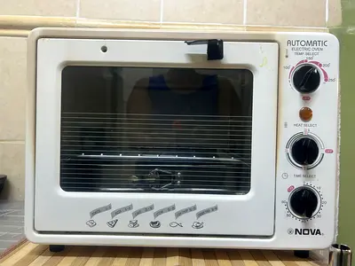 Nova Electric Oven / Toaster - Compact Countertop Model