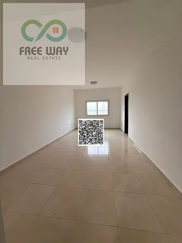 SEPERATED KITCHEN | LARGE STUDIO | PRIME LOCATION