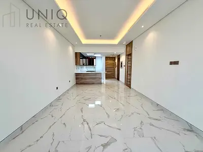 1BR | VACANT | Brand New | Community Villa View