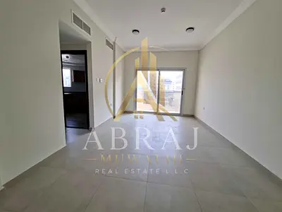 Like a brand new 1bedroom with belcony only 40k near to alzahia mosque and carrifour market prime Location sharajh