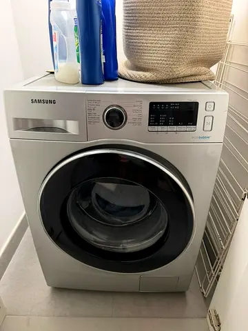 Samsung Front Load Washing Machine 8 kg Good Working Condition