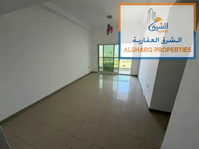 الراشدية 1 عجمان | أبراج اللؤلؤة | غرفتان وصالة | غرفة ماستر | حمامان | بلكونة بإطلالة بحرية | باركن مجاني