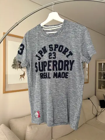 Superdry Tshirt, as good as new
