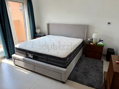 King Bed with storage drawers