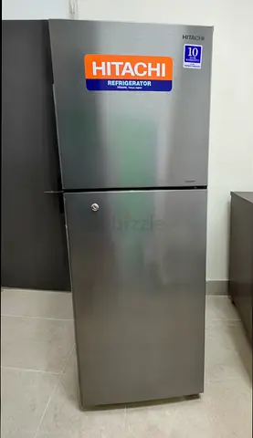 Hitachi Fridge-Freezer 330L (Top Freezer) – R-H330PUK7K – Excellent Working Condition