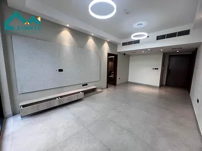 Vacant | Close kitchen | Community View | Spacious