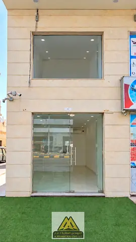 Commercial shop for rent | Unit 1 with a mezzanine | Total area of ​​500 sq. ft. (ground floor and mezzanine) | Suitable for various commercial activi