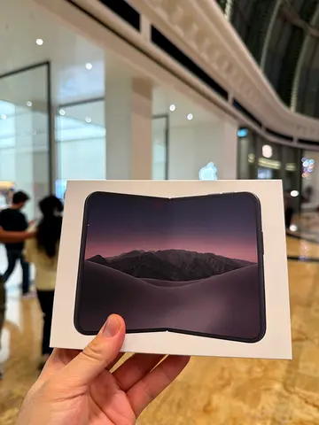 iPhone Duo