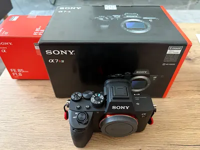 Sony Alpha A7R IV A – Full-Frame 61MP Mirrorless Camera | Excellent Condition