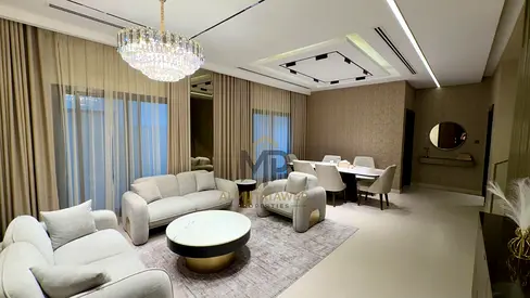🔥 عرض لفترة محدودة بسعر لقطة! 🏡 السعر شامل الكهرباء والمياه والمكيفات والأثاث وأجهزة المطبخ | فرصة ذهبية لامتلاك فيلتك جاهزة للسكن بأفضل قيمة!