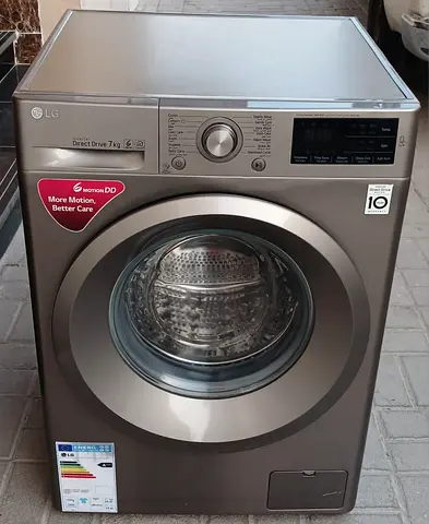 LG direct drive washer with perfect working condition 7kg